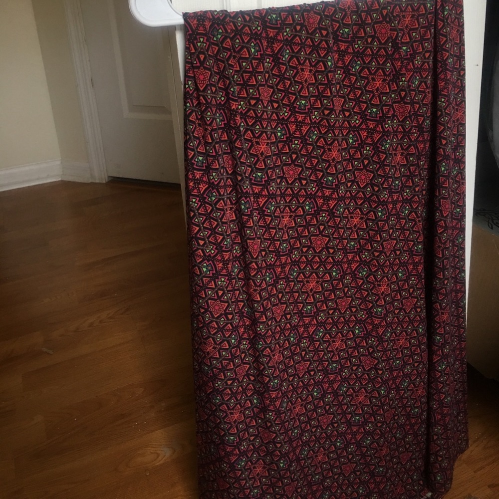 Brand new with tags lularoe maxi skirt!!
